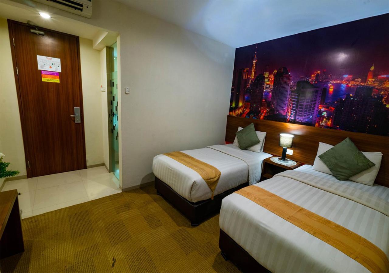 Miyanna Hotel Medan Exteriör bild