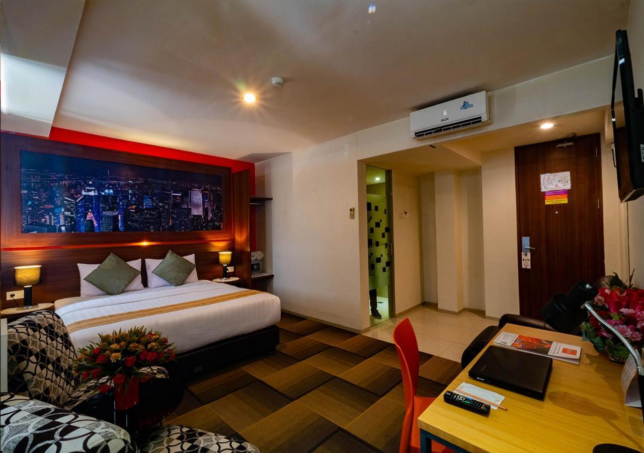 Miyanna Hotel Medan Exteriör bild