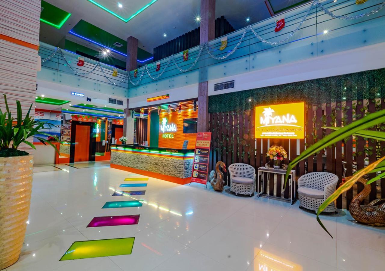 Miyanna Hotel Medan Exteriör bild