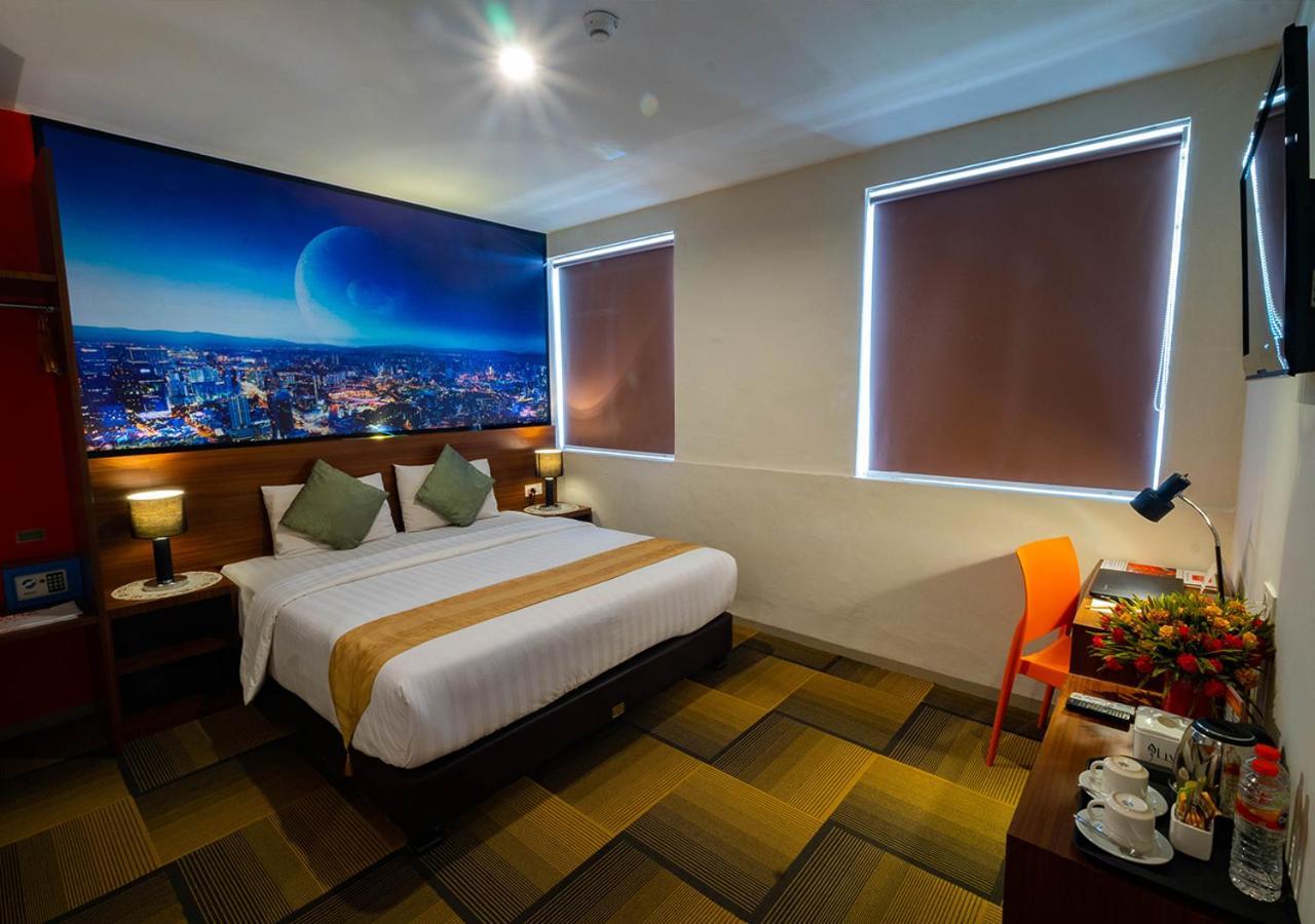 Miyanna Hotel Medan Exteriör bild