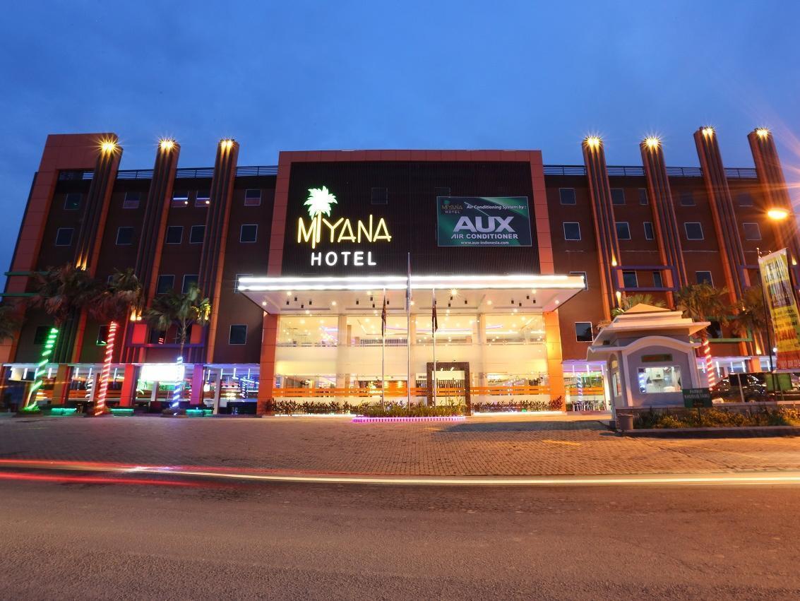Miyanna Hotel Medan Exteriör bild